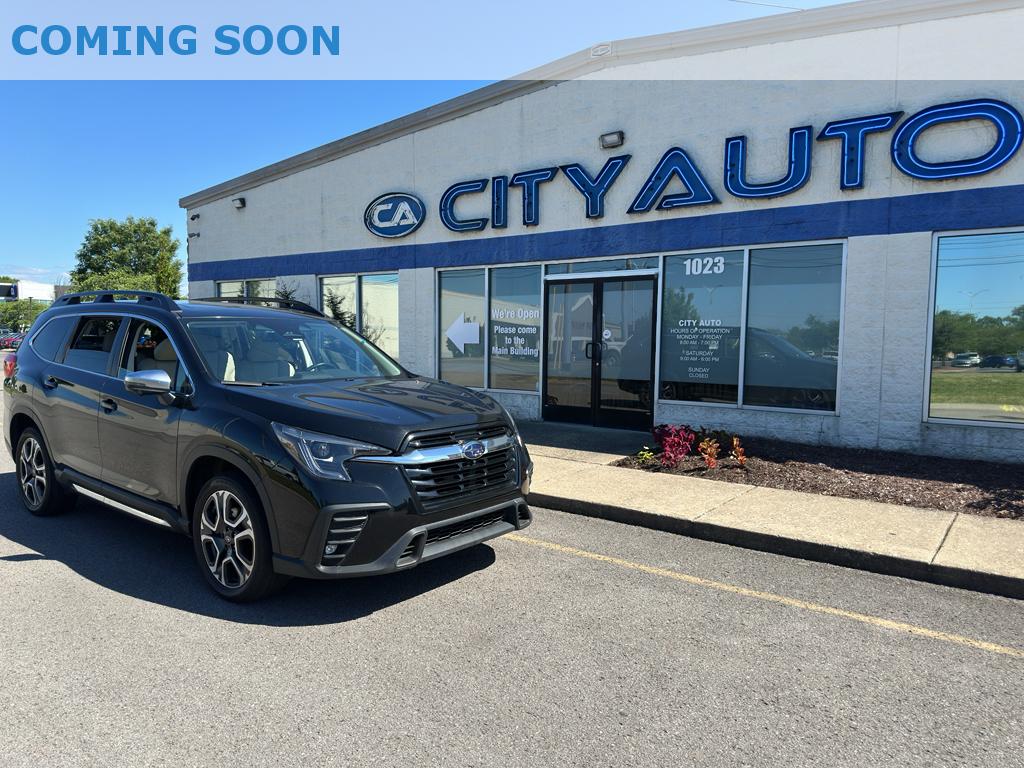 2023 Subaru Ascent Limited 7 Passenger's photo