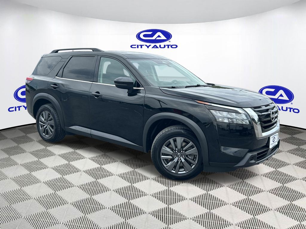 2024 Nissan Pathfinder SV 4WD's photo
