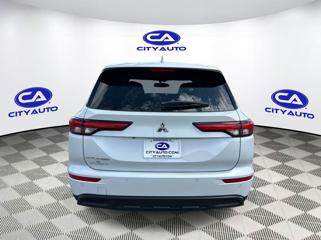 Used 2023 Mitsubishi Outlander SUV