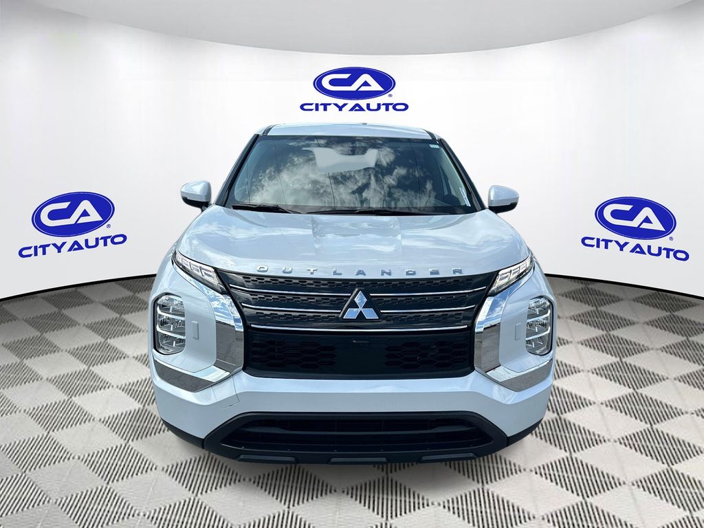 Used 2023 Mitsubishi Outlander SUV