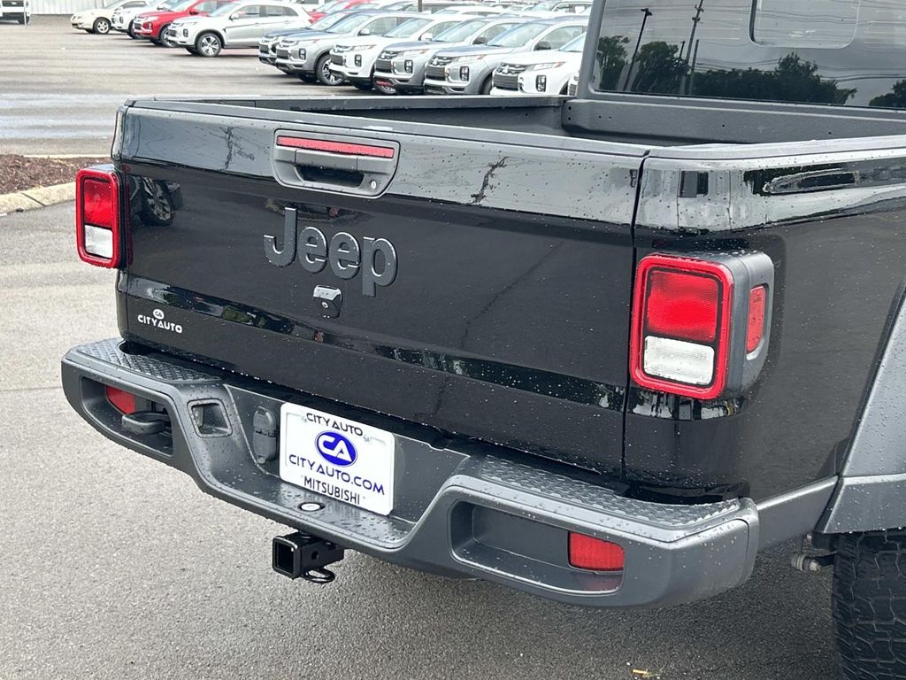 Used 2023 Jeep Gladiator Truck