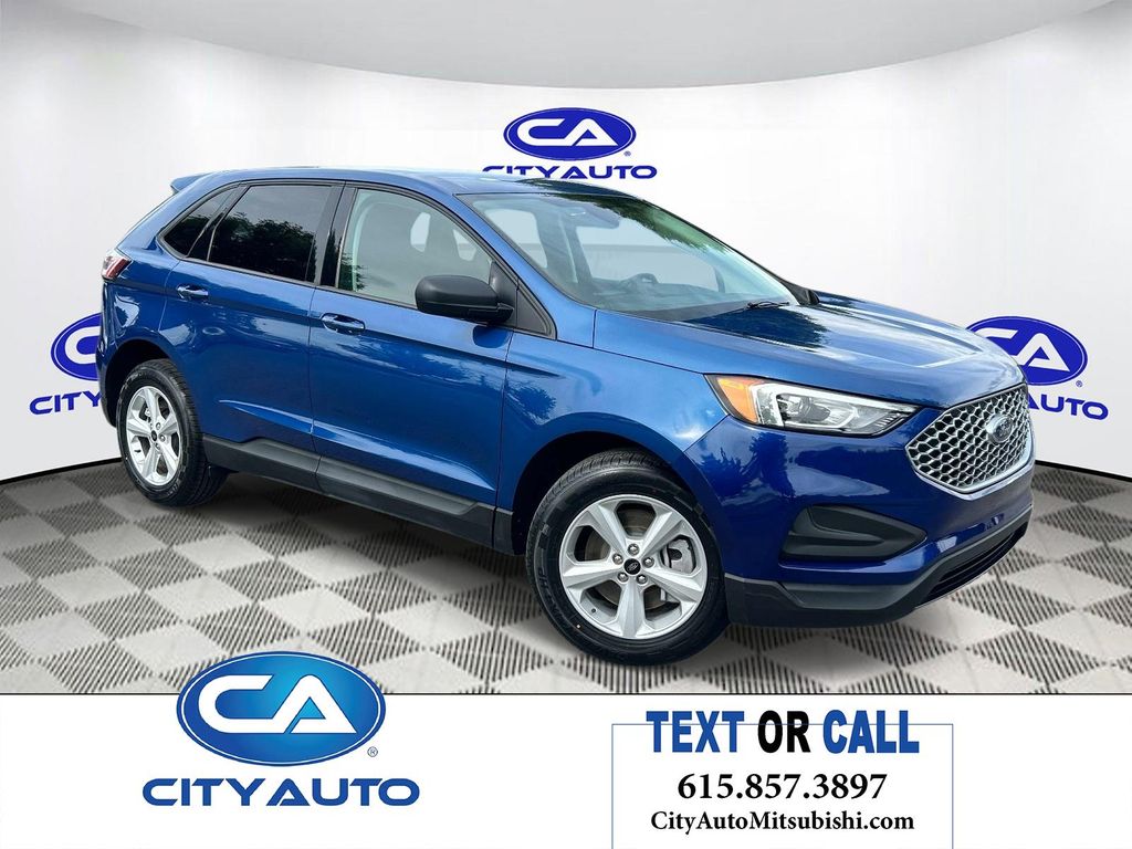 2023 Ford Edge SE AWD's photo