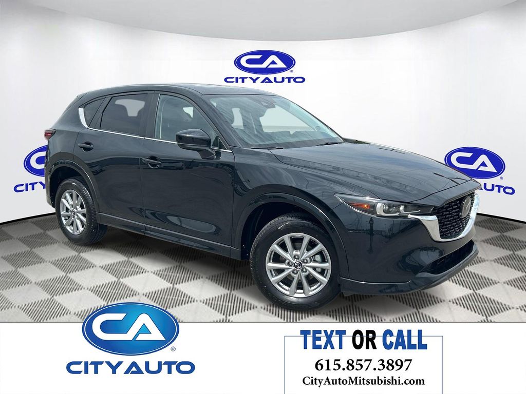 2024 Mazda CX-5 S Preferred package Auto AWD's photo