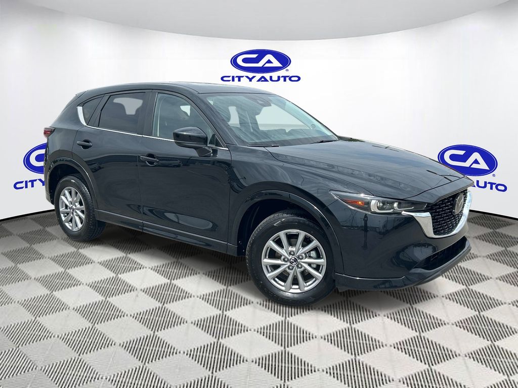 2024 Mazda CX-5 S Preferred package Auto AWD's photo