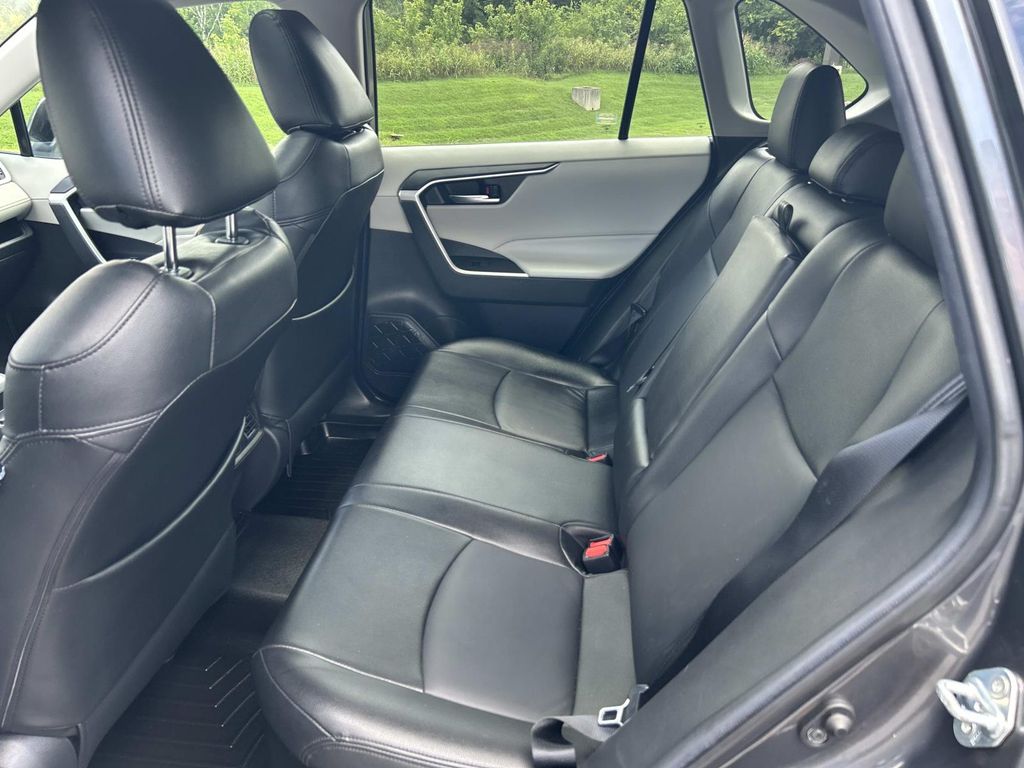 Used 2020 Toyota RAV4 SUV