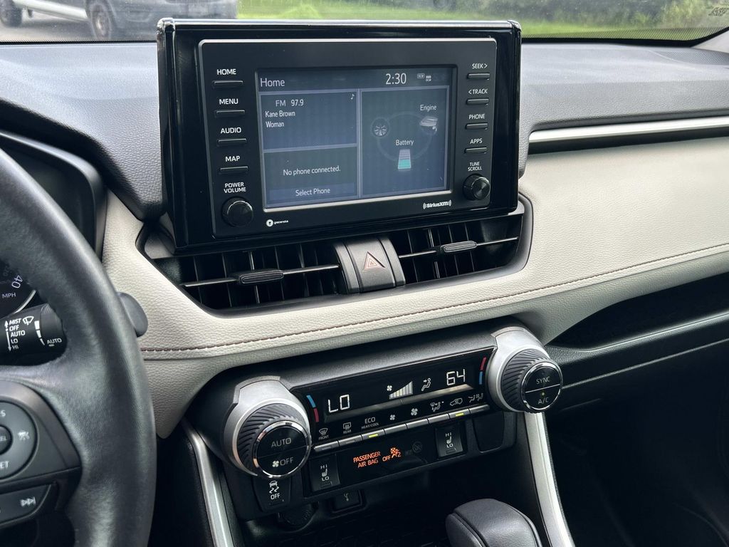 Used 2020 Toyota RAV4 SUV