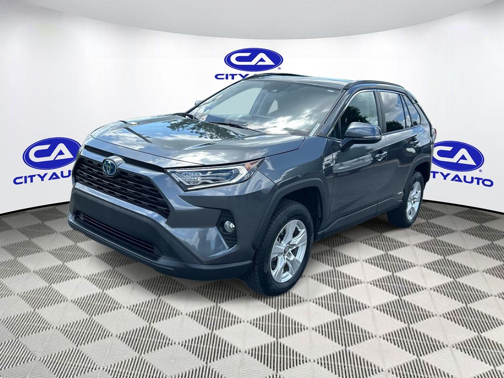Used 2020 Toyota RAV4 SUV