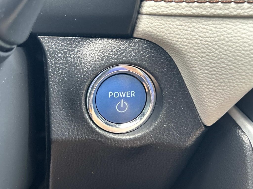 Used 2020 Toyota RAV4 SUV