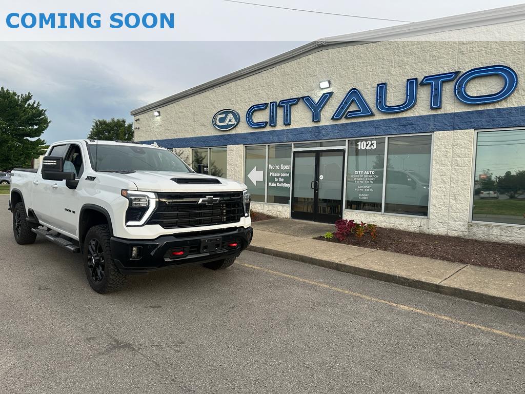 2025 Chevrolet Silverado HD LTZ 4WD Crew Cab Standard Box's photo