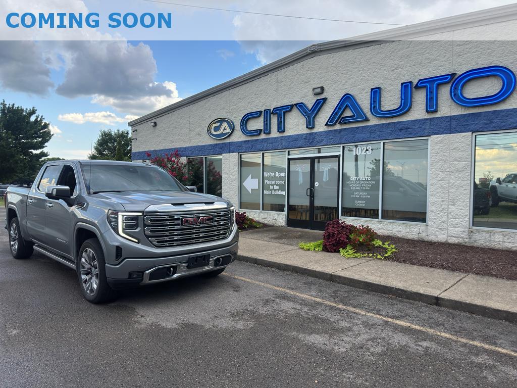 2023 GMC Sierra 4WD Crew Cab Short Box Denali's photo