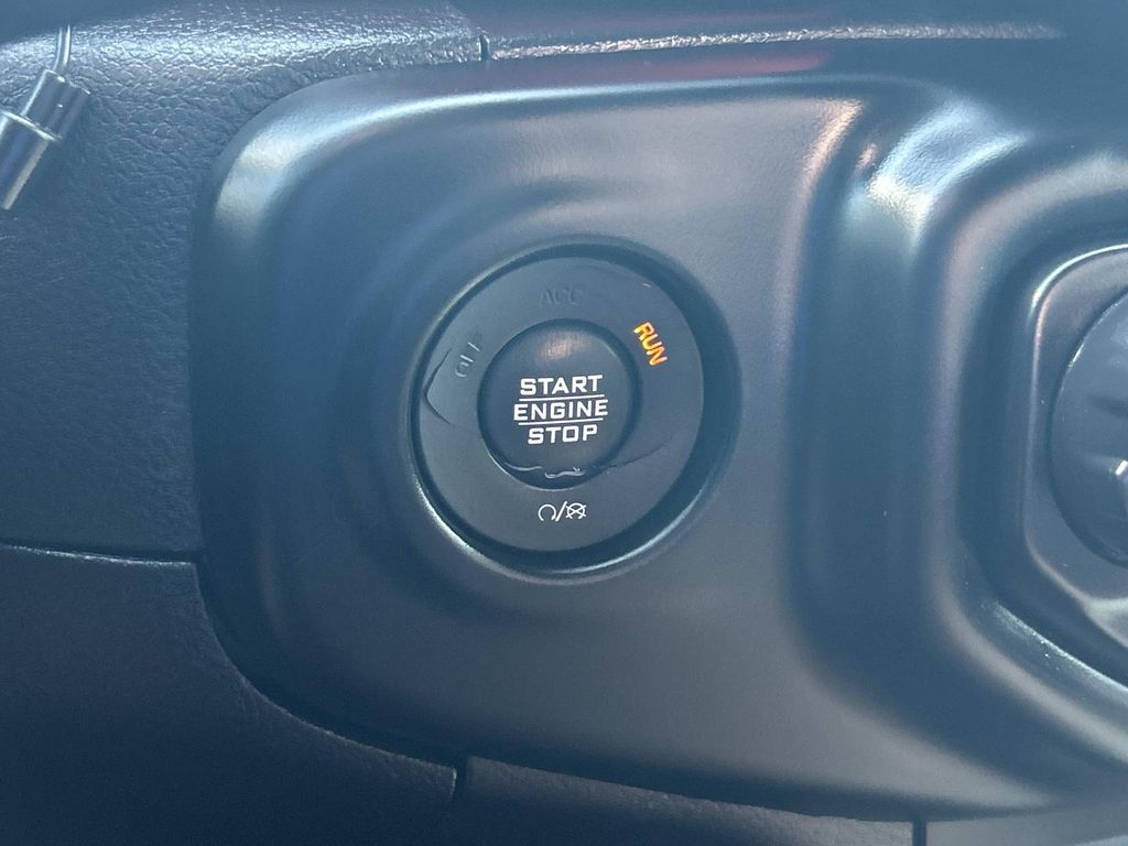 Used 2020 Jeep Gladiator Truck