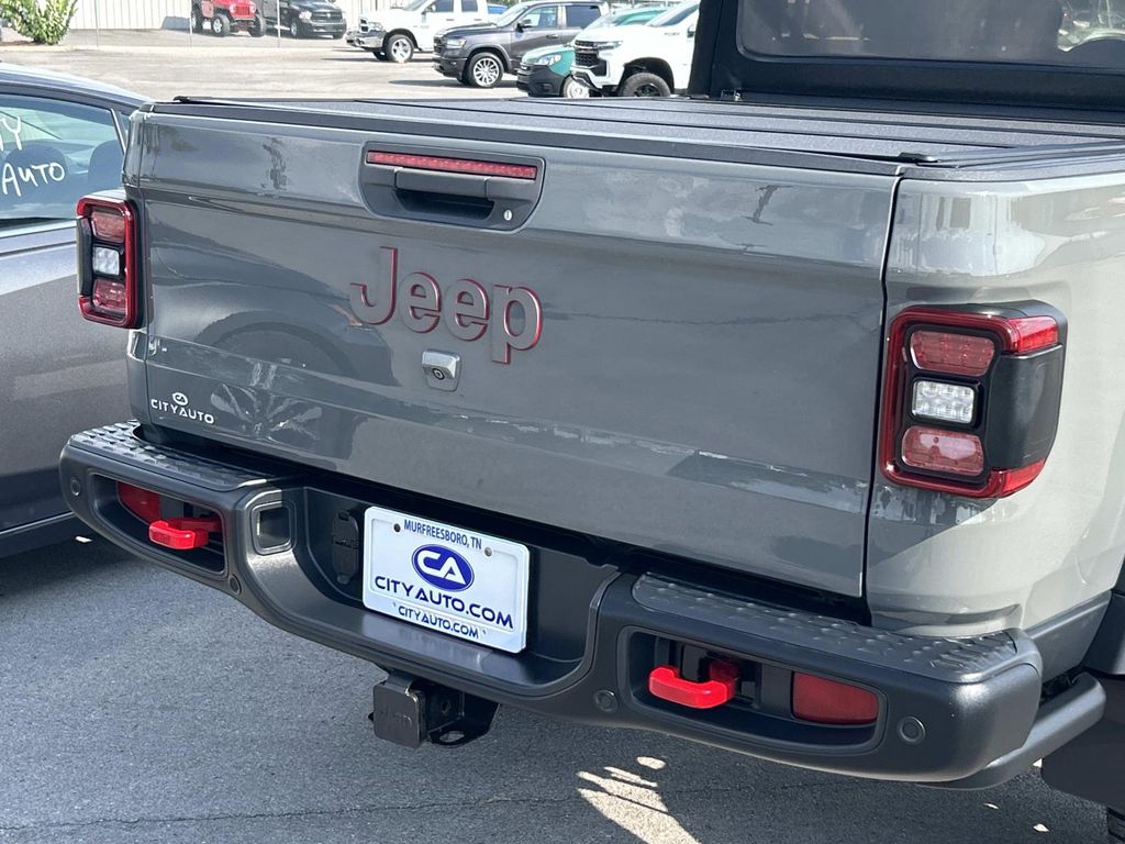 Used 2020 Jeep Gladiator Truck
