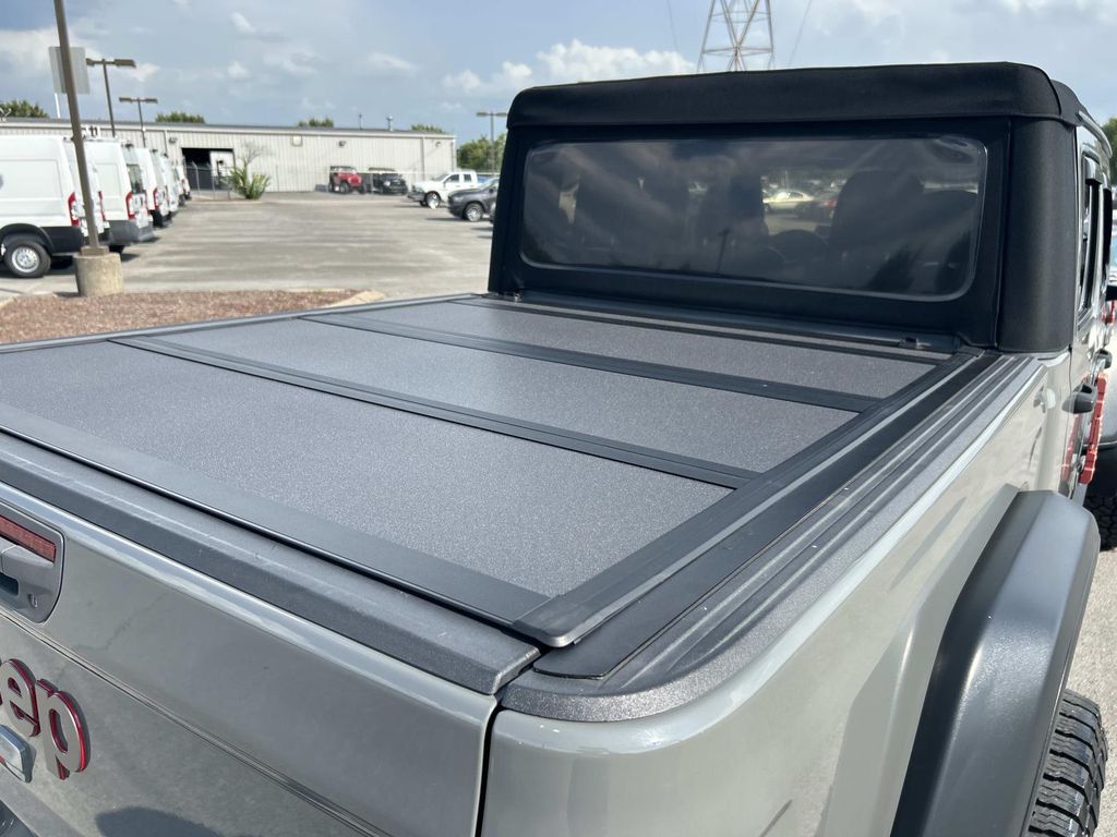 Used 2020 Jeep Gladiator Truck