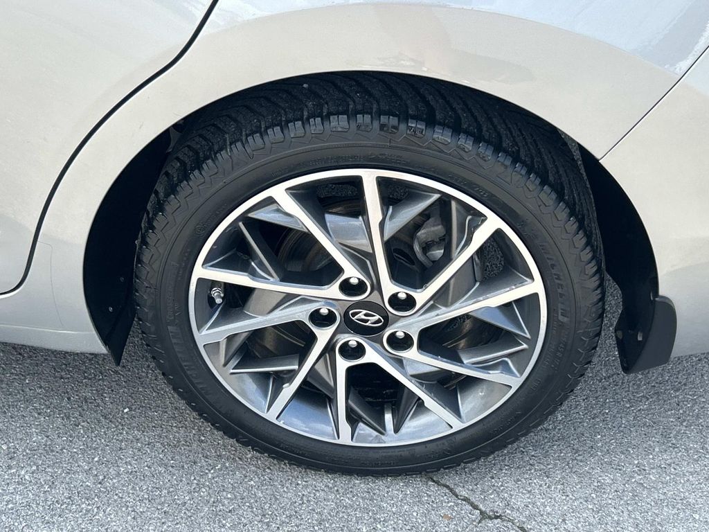 Used 2020 Hyundai Elantra Sedan