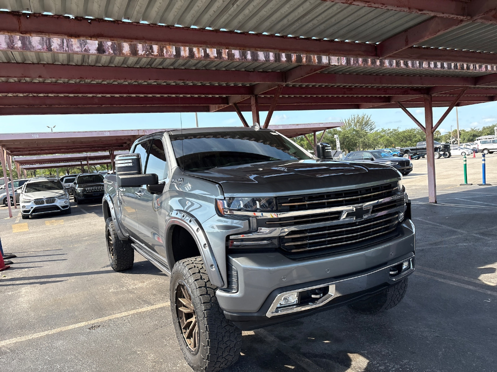 2020 Chevrolet Silverado 1500 High Country 4X4 Crew Cab Short Box's photo