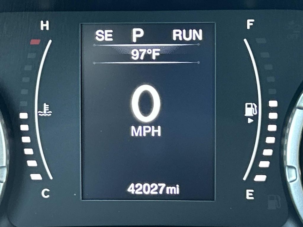 Used 2023 Jeep Renegade SUV