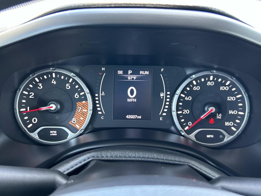 Used 2023 Jeep Renegade SUV