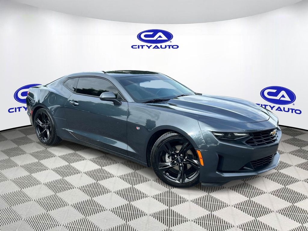 2022 Chevrolet Camaro 2.0 1LT's photo