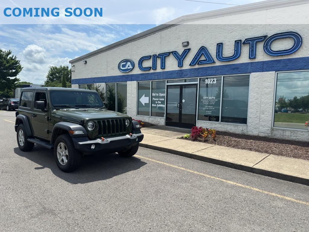 2023 Jeep Wrangler Sport S's photo