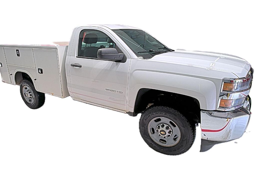 2015 Chevrolet Silverado HD's photo