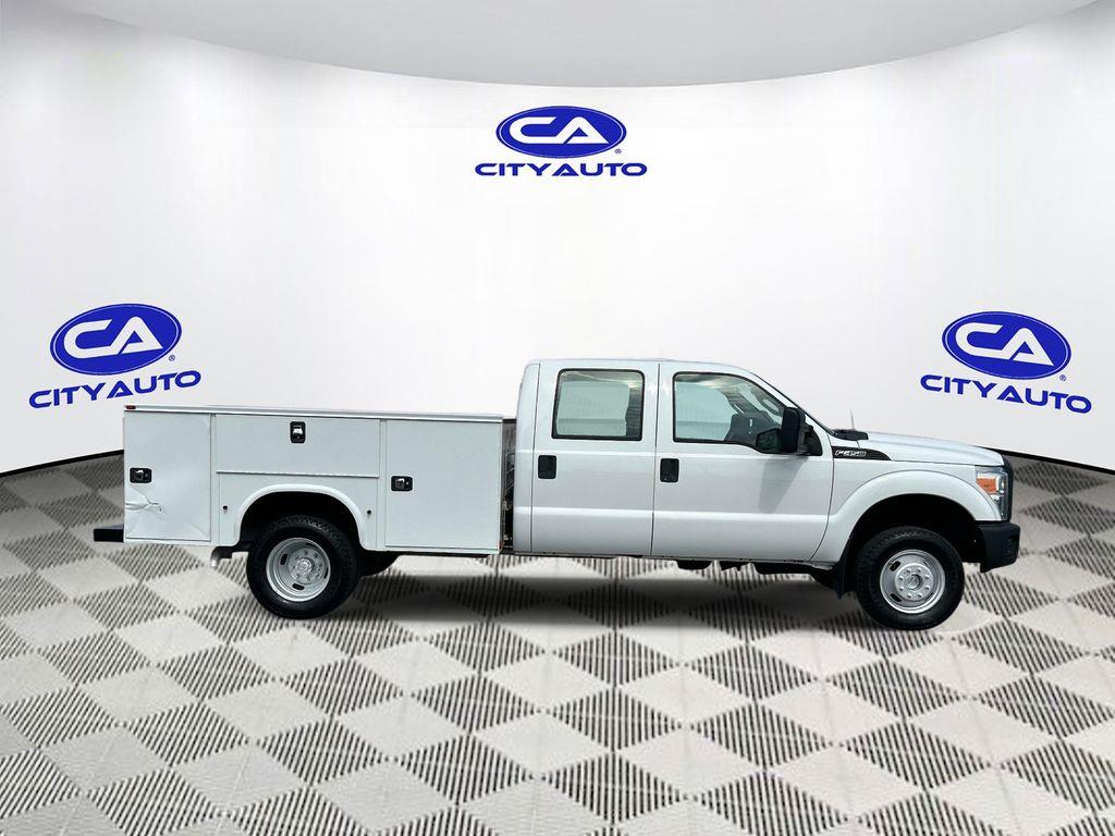 Used 2015 Ford F-350 Super Duty Chassis Truck