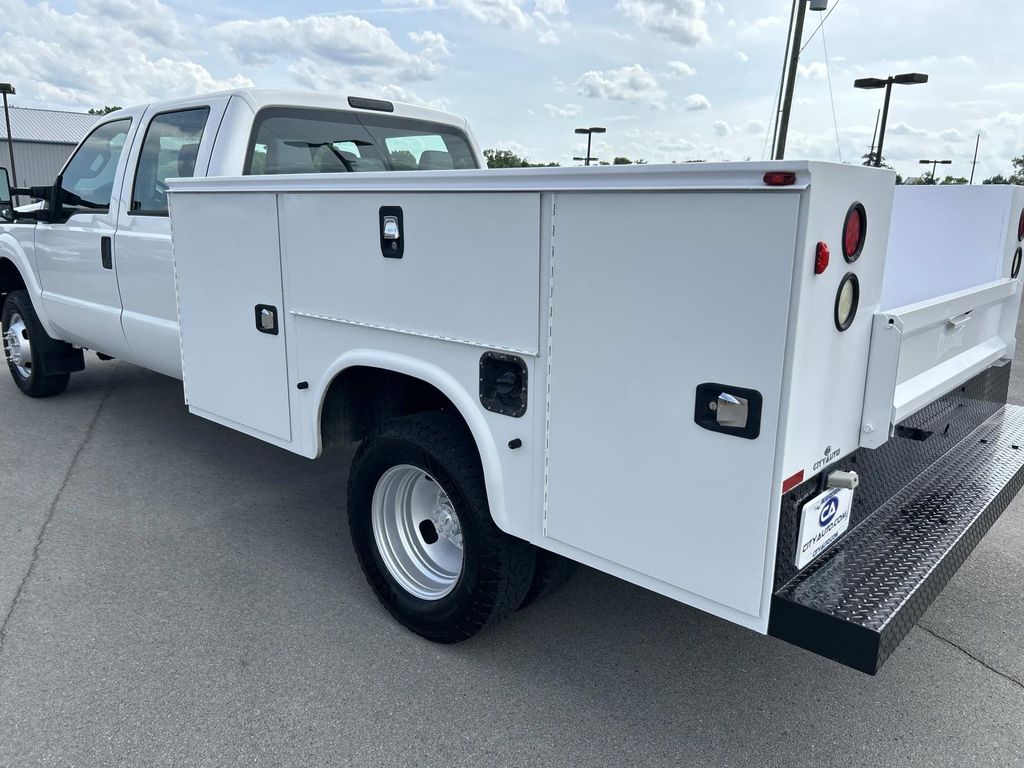 2015 Ford F-350 Super Duty Chassis Cab XL - Photo 19