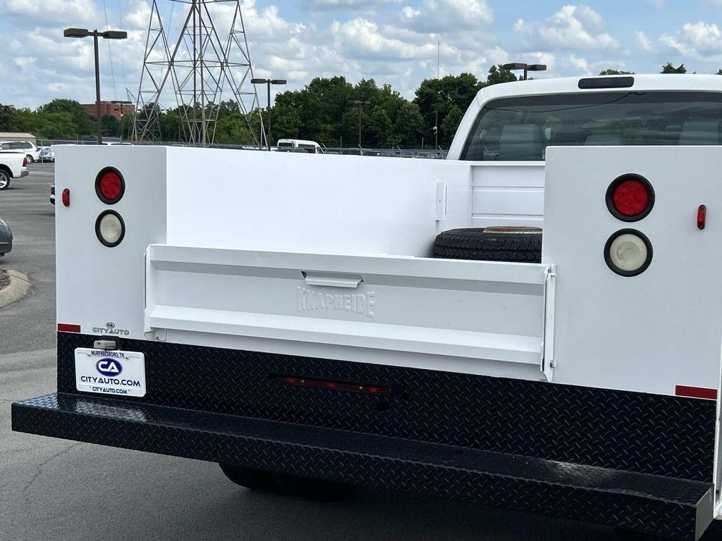 Used 2015 Ford F-350 Super Duty Chassis Truck