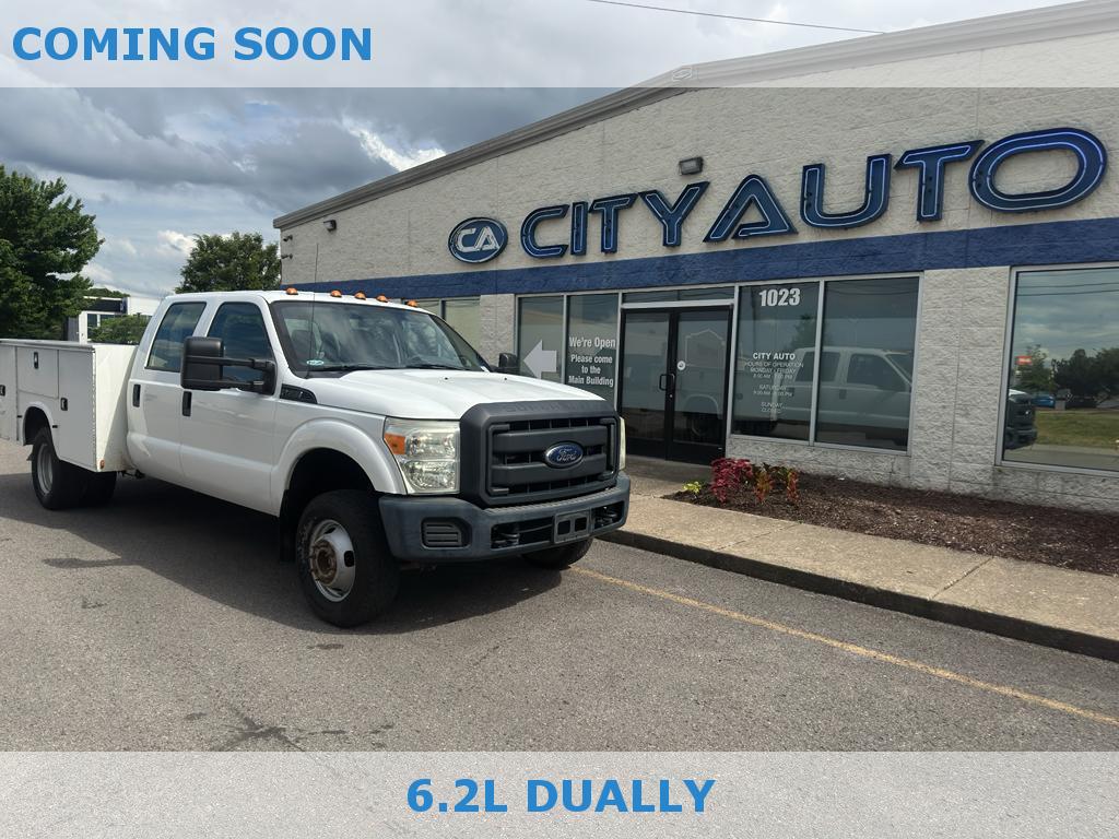 2015 Ford F-350 XL 4x4 Crew Cab 176-In DRW's photo