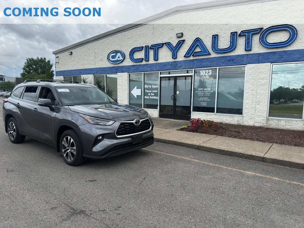 2022 Toyota Highlander XLE 4x4 V6's photo