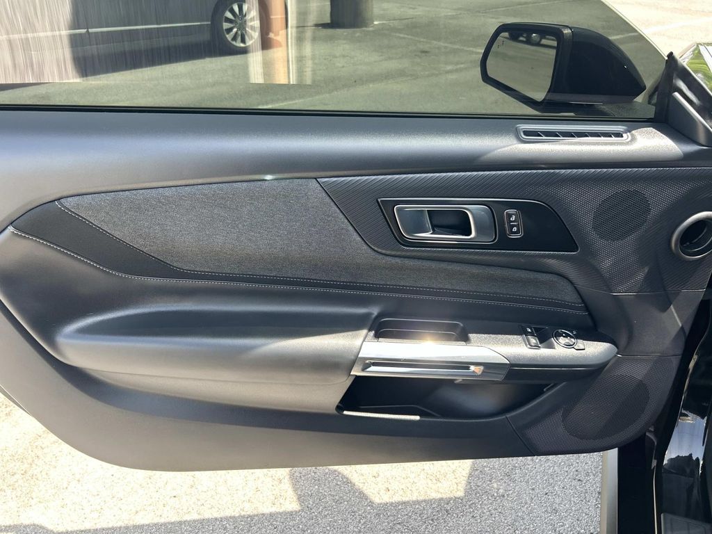 Used 2025 Ford Mustang Coupe