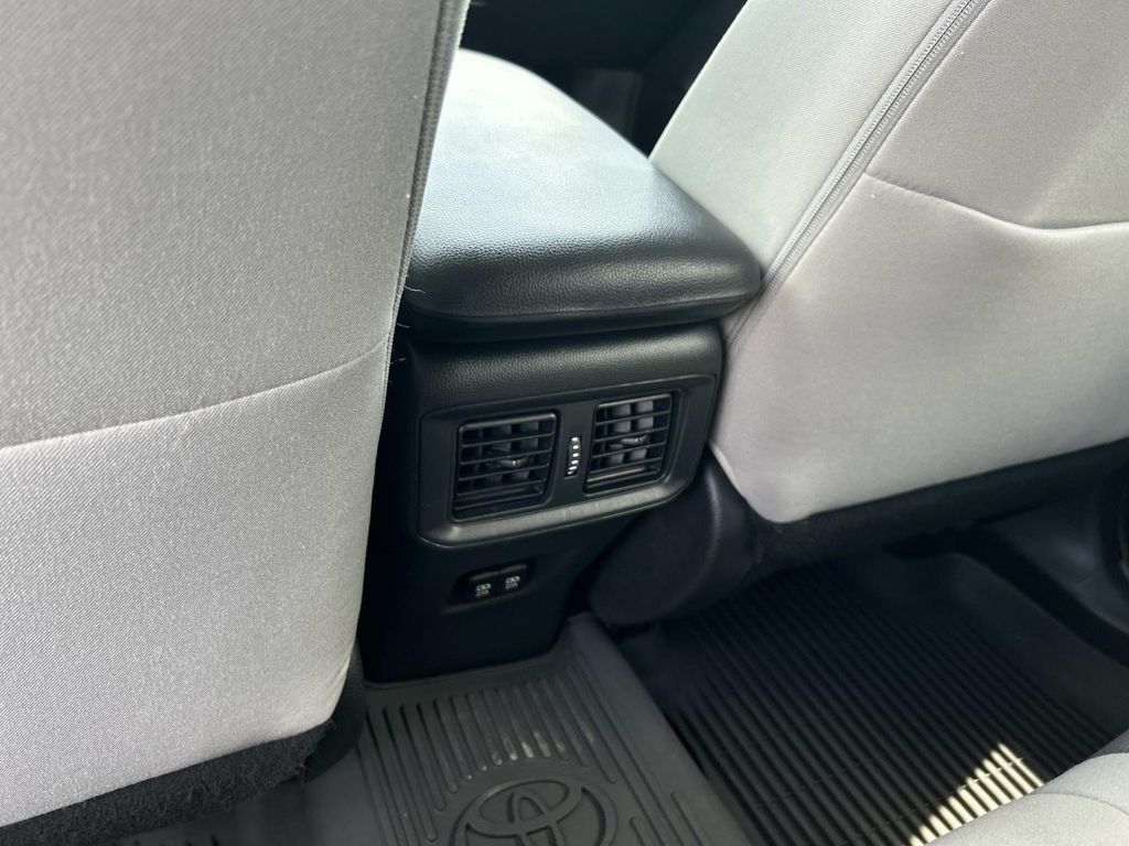 Used 2021 Toyota RAV4 SUV