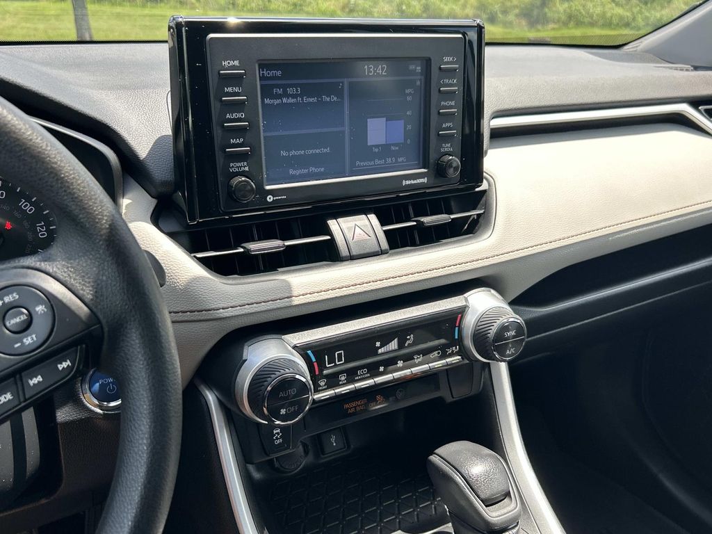 Used 2021 Toyota RAV4 SUV