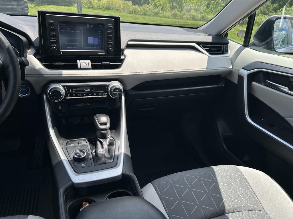 Used 2021 Toyota RAV4 SUV