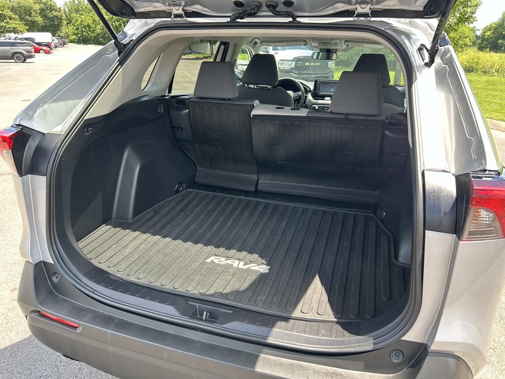 Used 2021 Toyota RAV4 SUV