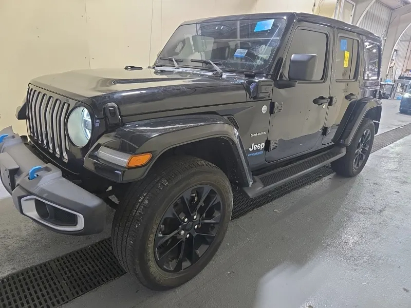 2022 Jeep Wrangler Sahara 4XE's photo
