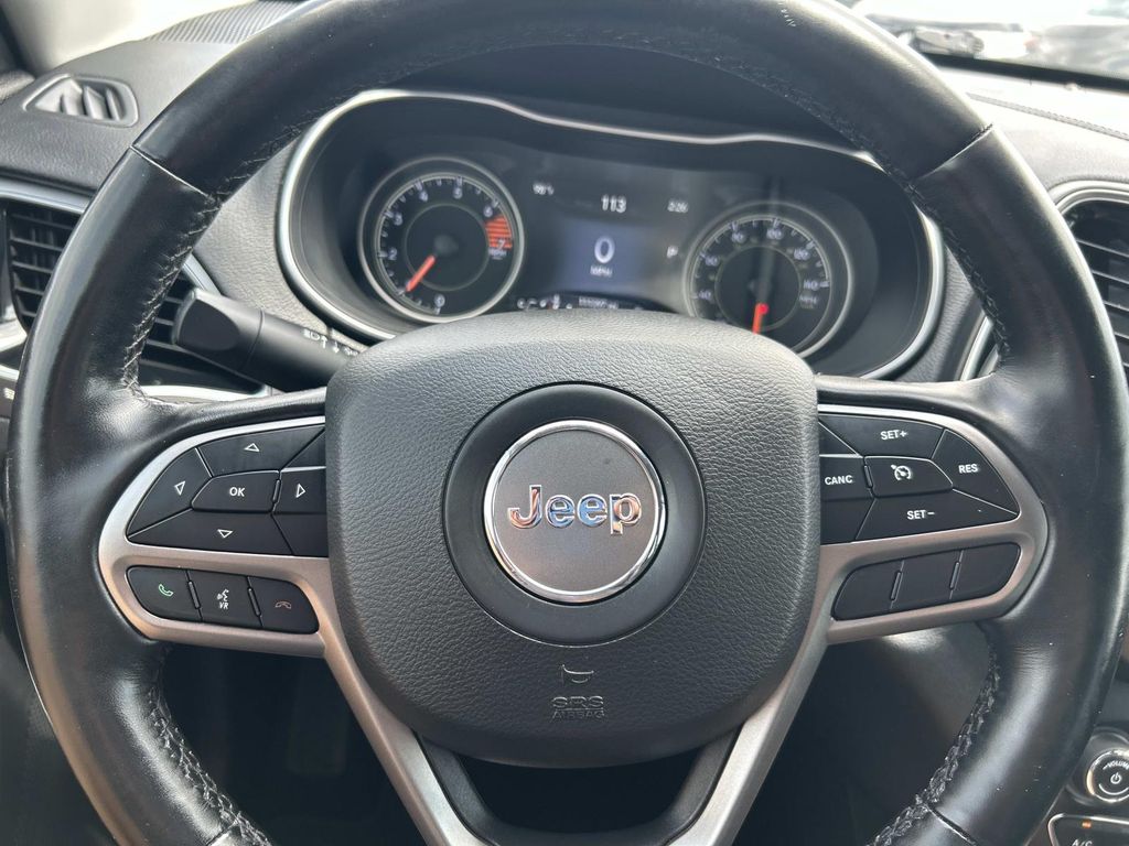 Used 2020 Jeep Cherokee SUV