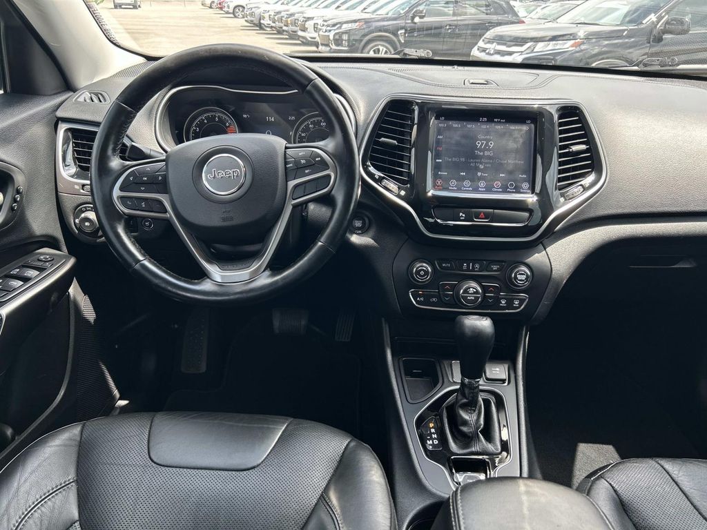 Used 2020 Jeep Cherokee SUV