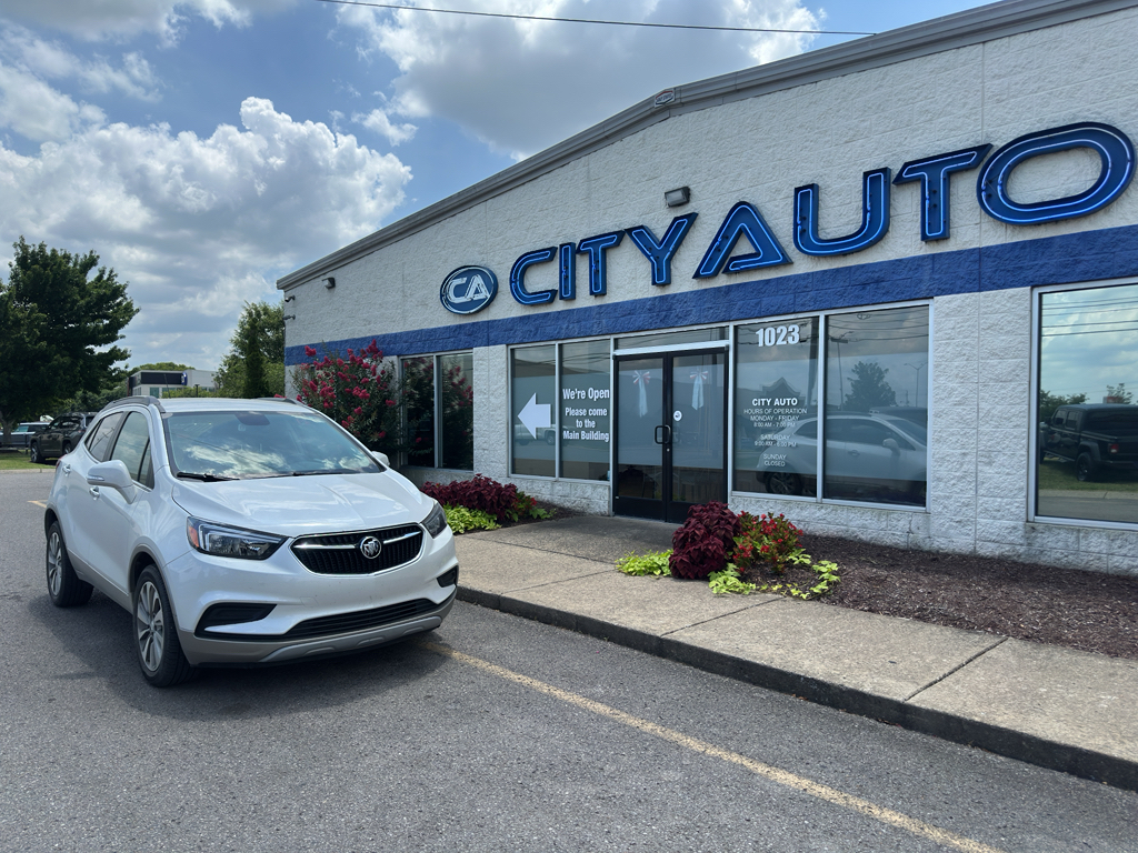 2017 Buick Encore Preferred's photo