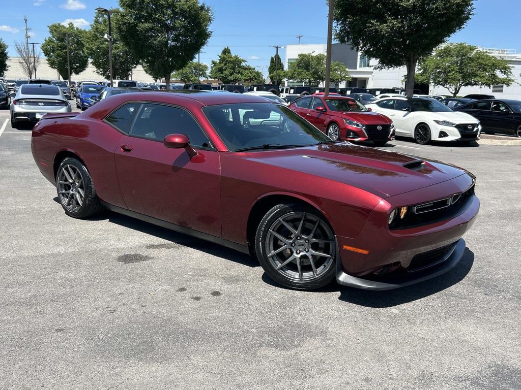 2019 Dodge Challenger R/T's photo