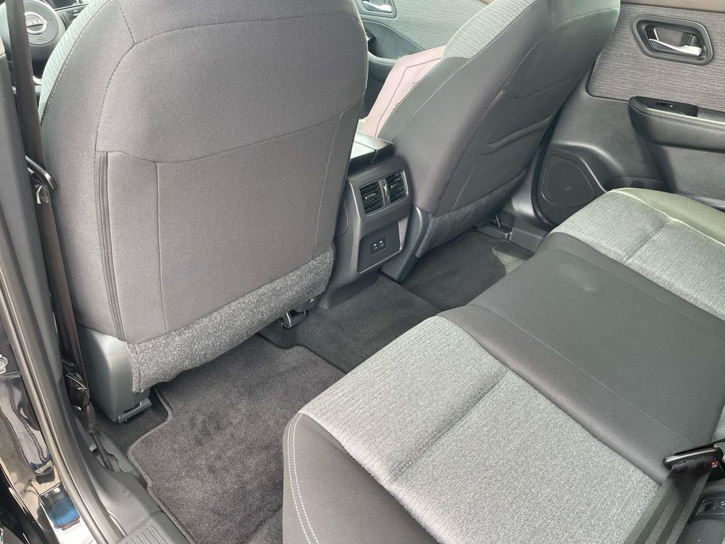 Used 2023 Nissan Rogue SUV