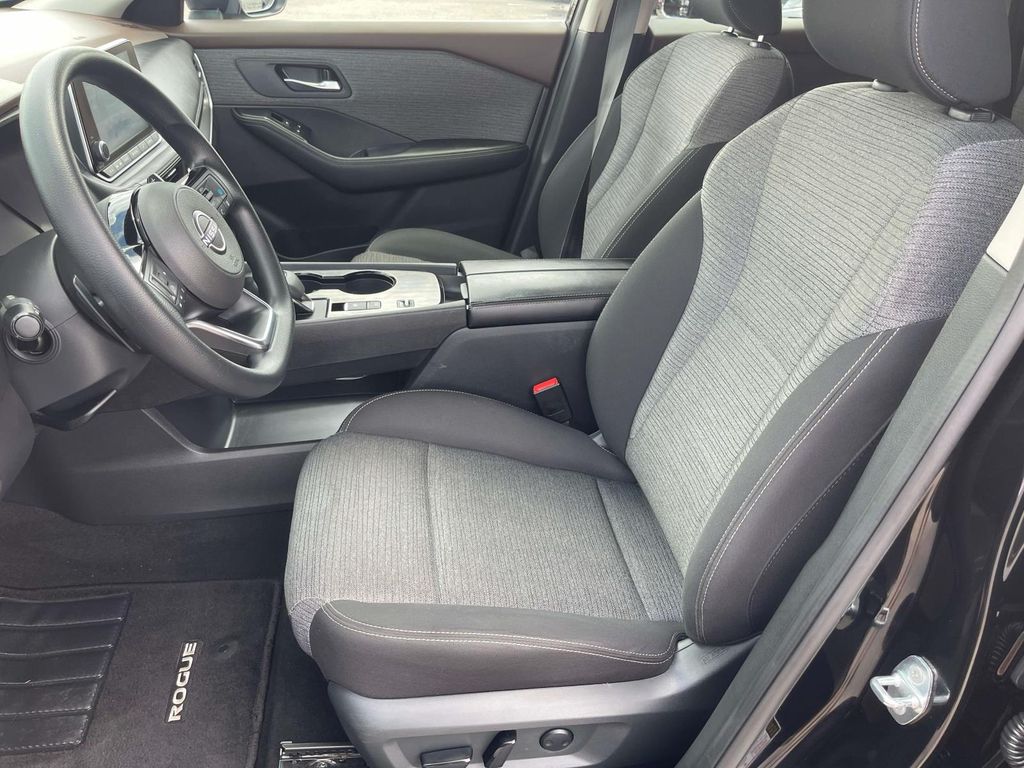 Used 2023 Nissan Rogue SUV