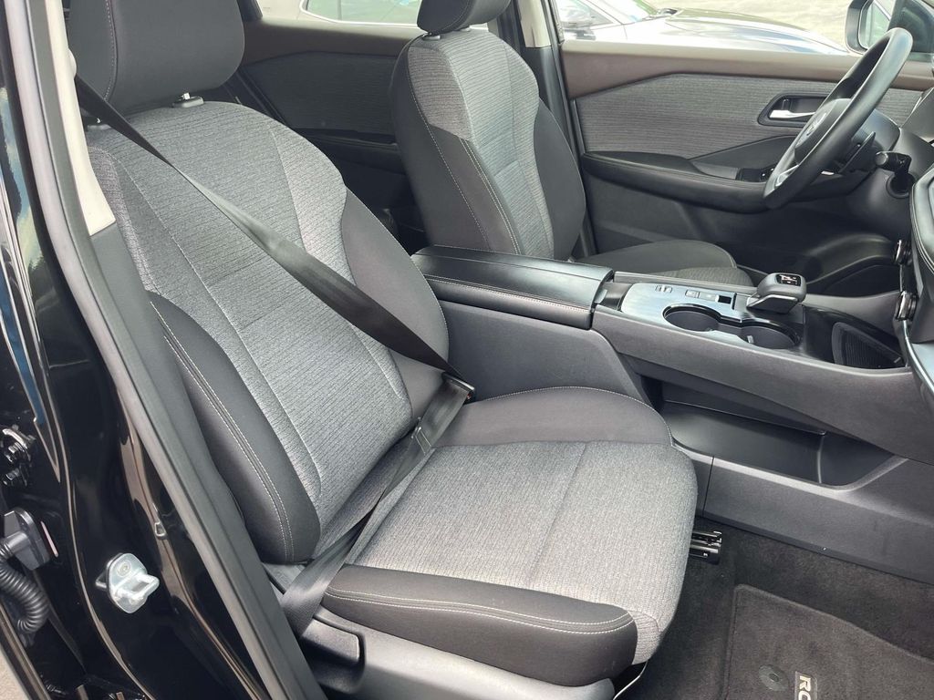 Used 2023 Nissan Rogue SUV