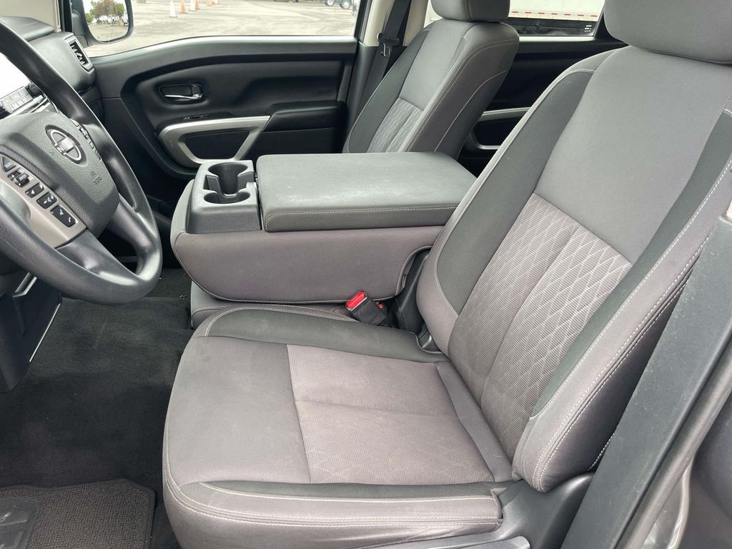2023 Nissan Titan SV - Photo 36
