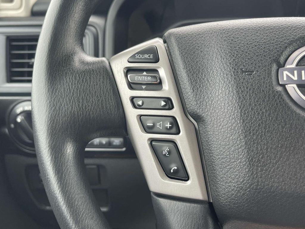 2023 Nissan Titan SV - Photo 38