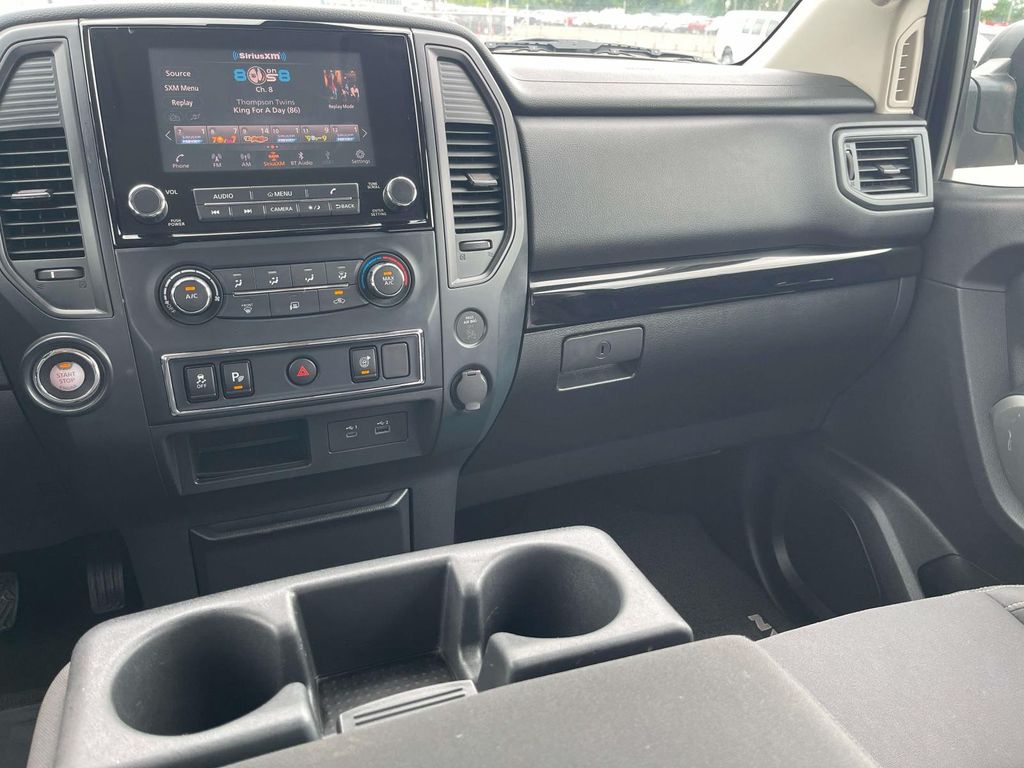 2023 Nissan Titan SV - Photo 19