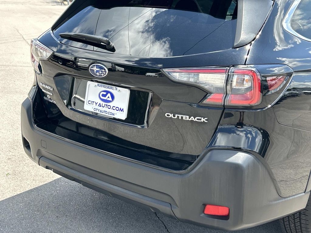 2023 Subaru Outback Premium - Photo 13