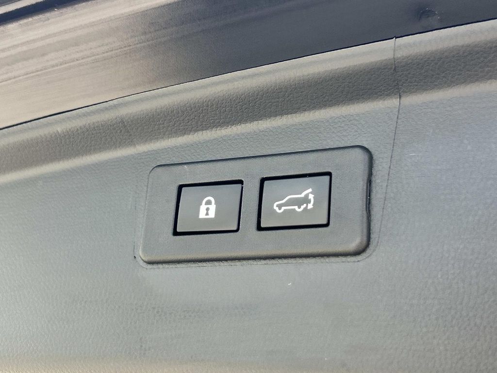 2023 Subaru Outback Premium - Photo 16