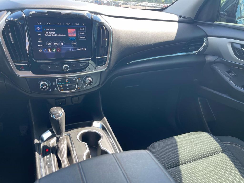 Used 2020 Chevrolet Traverse SUV