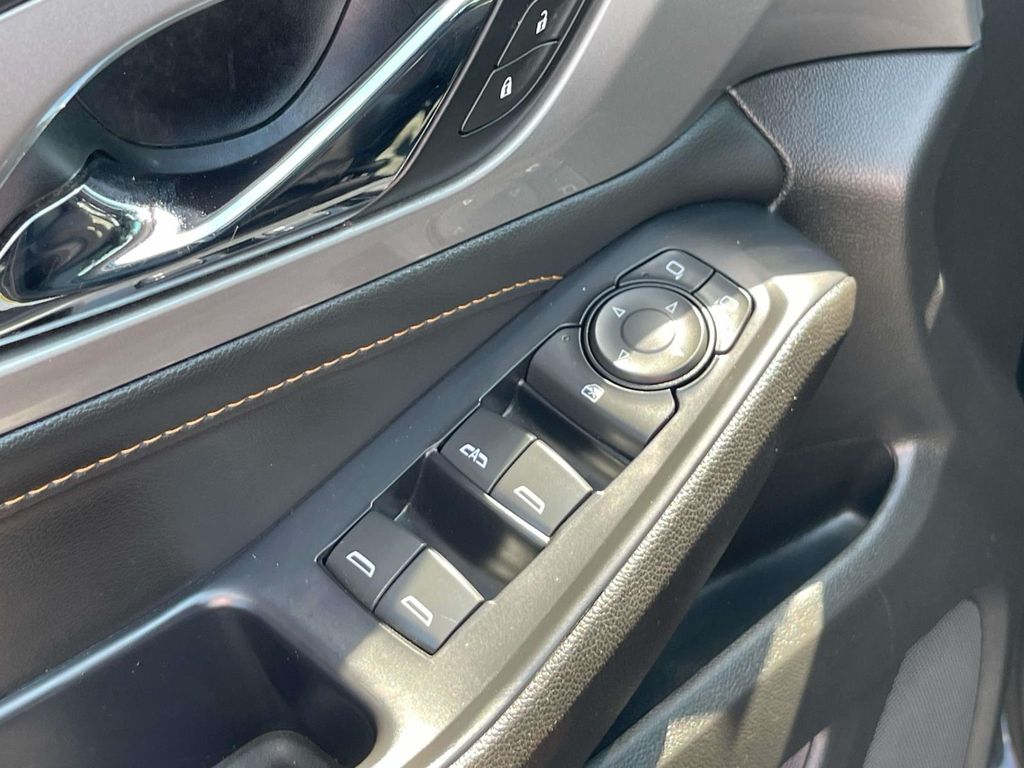 Used 2020 Chevrolet Traverse SUV