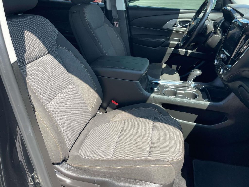 Used 2020 Chevrolet Traverse SUV